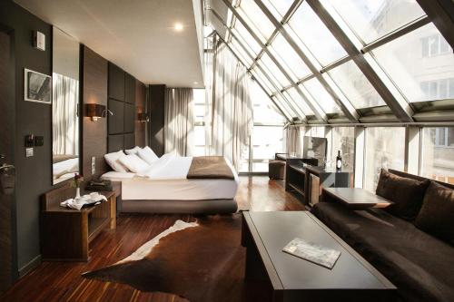 Diamond Suites, Philian Hotels and Resorts