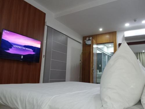 Televisyen dan/atau pusat hiburan di Balay Guti-ay