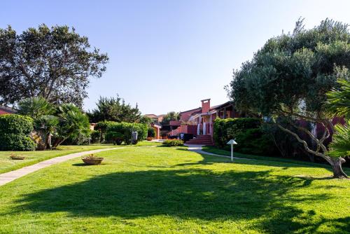 Gallery image of Cala Rosa Club Hotel in Stintino