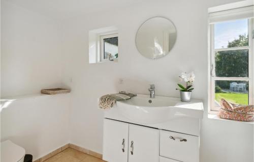 Φωτογραφία από το άλμπουμ του 4 Bedroom Stunning Home In Samsø σε Brundby