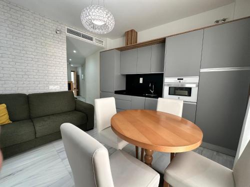 Casa Gloria Apartments