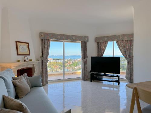 Spacious flat with breathtaking views #1930