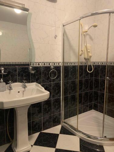 Un baño de Global Guest Ireland