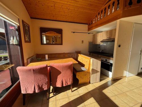 Appartement cosy, 6 pers, 2 chambres, mezzanine, balcon sud, ski, La Chapelle-d'Abondance - FR-1-692-82