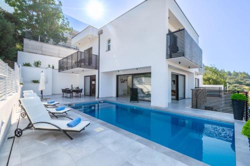 Villa Andro