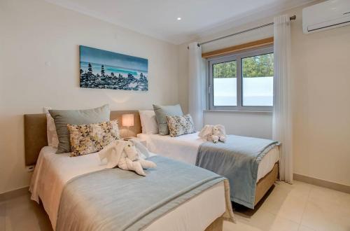 Carvoeiro Bay H - Modern townhouse very central