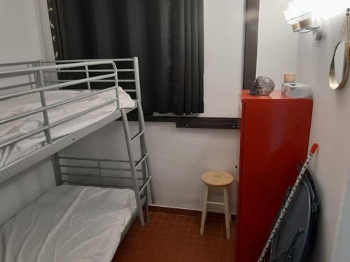 Ένα ή περισσότερα κρεβάτια σε δωμάτιο στο Appartement 3 ch proche Lydia