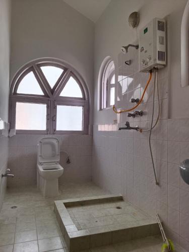 Un baño de Chessboardvilla
