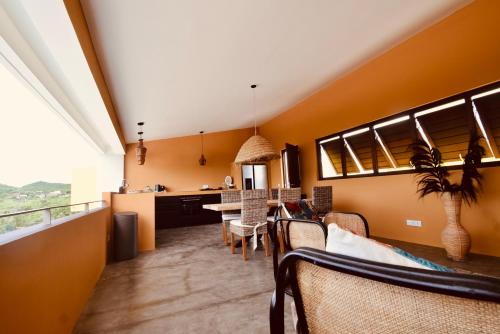 Χώρος καθιστικού στο Bohemi Design Villa's