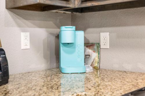 a blue appliance sitting on top of a counter at Table Rock Resorts at Indian Point in Branson