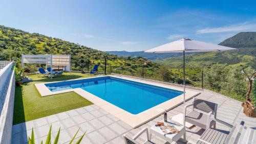 Villa Madrid Alcazar El Gastor by Ruralidays