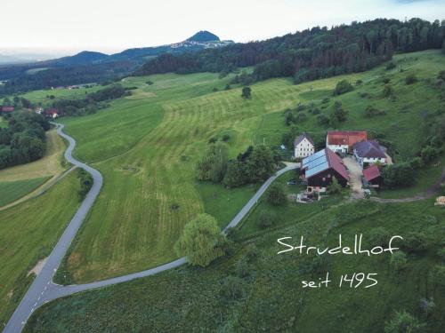 Příroda nedaleko apartmánu