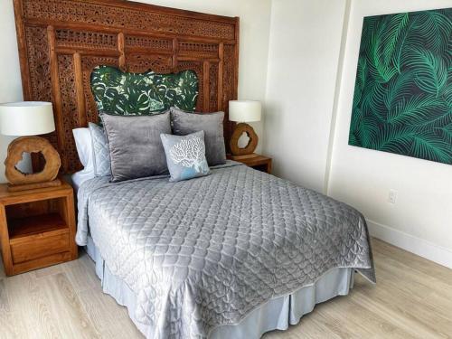 Postel nebo postele na pokoji v ubytování 3-Bedroom Condo with ocean view