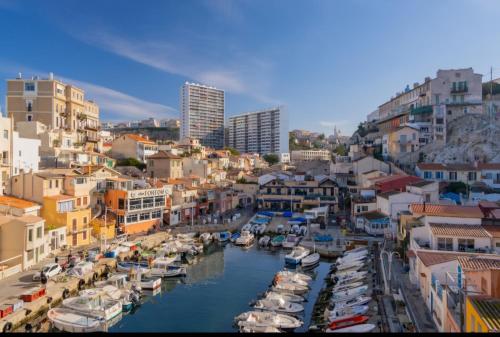 Le Pharo, emplacement exceptionnel 2 minutes du vieux port appartement rénové