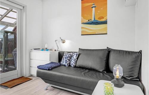 Χώρος καθιστικού στο Cozy Apartment In Nexø With Kitchen