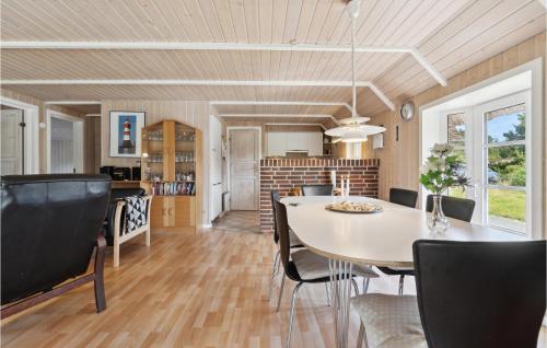 Φωτογραφία από το άλμπουμ του 4 Bedroom Gorgeous Home In Rømø σε Tagholm
