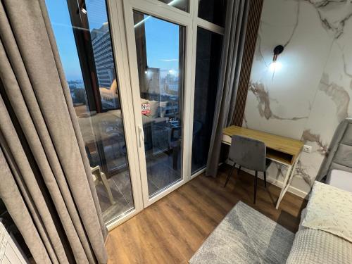 Χώρος καθιστικού στο RentNow New Lux Business Apartment in the Center
