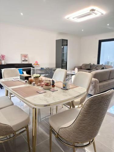 Maison familiale moderne aux portes de Paris