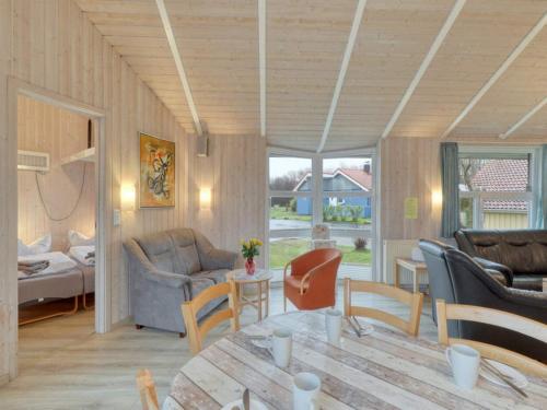 Χώρος καθιστικού στο 4 star holiday home in Ottendorf