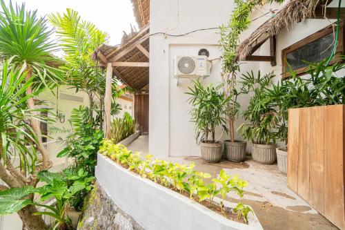 Κήπος έξω από το Villa Tortoise by Bukit Vista