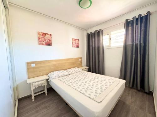 Postel nebo postele na pokoji v ubytování Apartsalou Bilbao