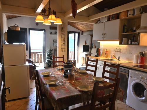 Confortable 3 pièces, 6 pers, balcon sud, proche télésiège, animaux OK, parking, WiFi