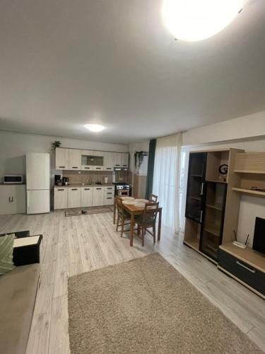 Nhà bếp/bếp nhỏ tại Travel Bucharest Airport Residences-SELF CHECK-IN