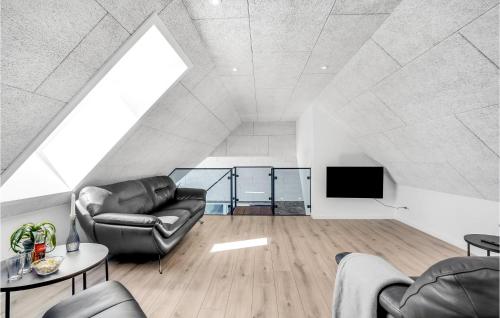 Χώρος καθιστικού στο Amazing Home In Rømø With Kitchen