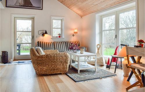 Χώρος καθιστικού στο Stunning Home In Gilleleje With Wifi