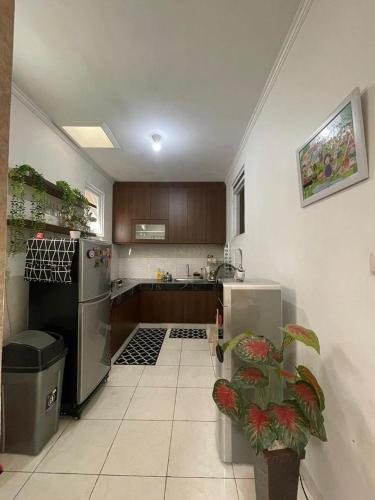 Dapur atau dapur kecil di Cilengkrang Homestay Syariah