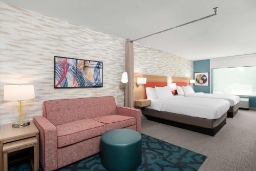 Postel nebo postele na pokoji v ubytování Home2 Suites By Hilton Owatonna