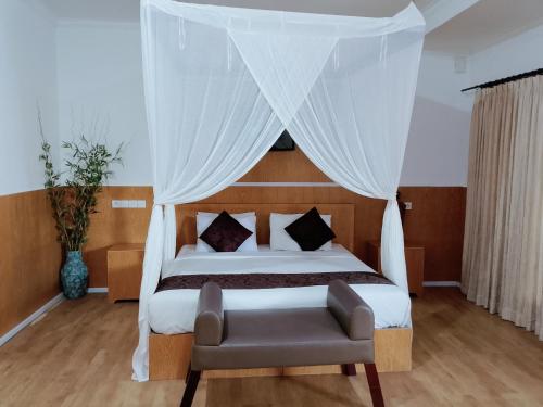 Un ou plusieurs lits dans un hébergement de l'établissement Privat Pool Villa at Kuta