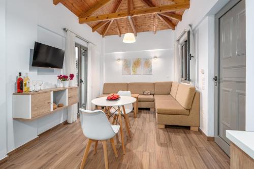 Eleonas Holiday Housesにあるテレビまたはエンターテインメントセンター