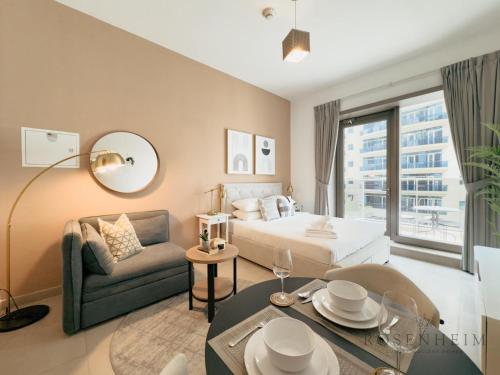 Luxury Canal View Studio at Sparkle Tower