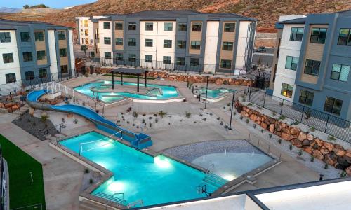 Πισίνα στο ή κοντά στο Terra Retreat #9 condo