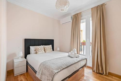 Spacious modern flat in the centre of Madrid - Infantas