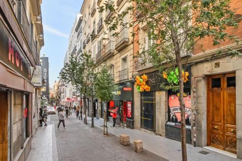 Spacious modern flat in the centre of Madrid - Infantas