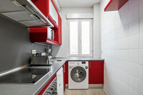 Spacious modern flat in the centre of Madrid - Infantas