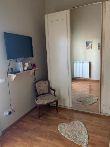 TV a/nebo společenská místnost v ubytování Ricky's Apartment