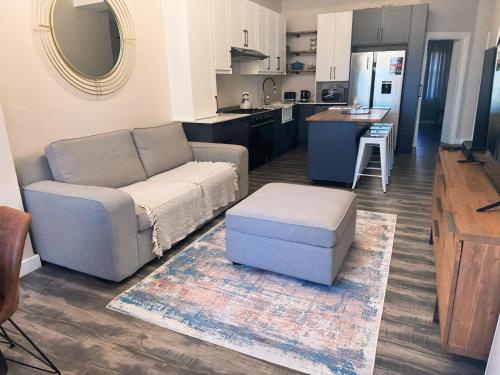 Kuchyň nebo kuchyňský kout v ubytování Beautiful SeaPoint Holiday Apt