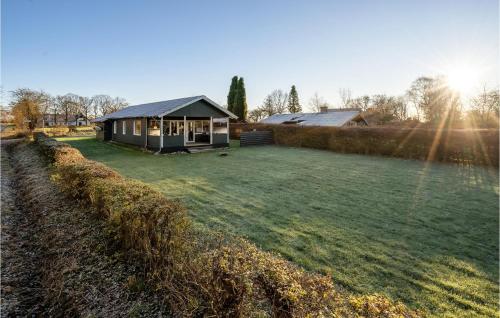 Zahrada ubytování 3 Bedroom Beautiful Home In Haderslev