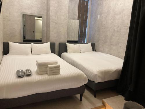 THE BEDROOM Imaizumi