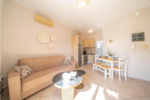 Levanta Suite