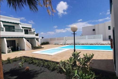 Puerto del Carmen, Near Beach, Fast wifi, Pool