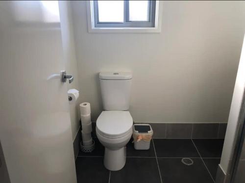 Gallery image of Bright 1 Bedroom Apartment 5km to Surfers Paradise in Gold Coast