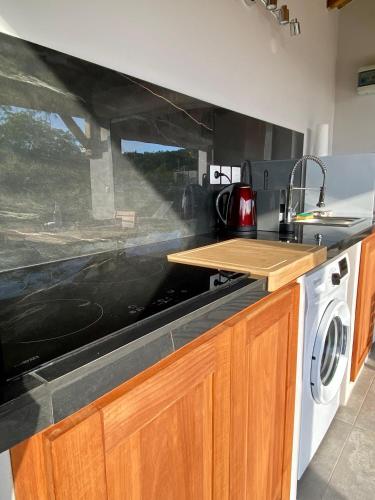 Dapur atau dapur kecil di Pavillon Kanowa