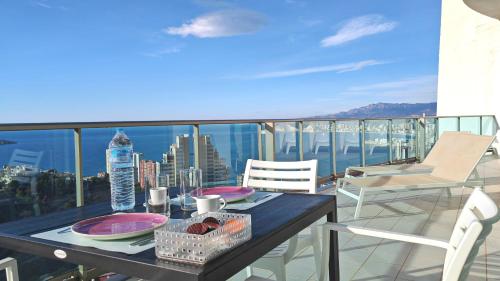 Breathtaking sea views apartment with private terrace 146