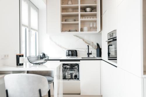 Cuisine ou kitchenette dans l'établissement Core Luxembourg City Royal-Studio & Parking