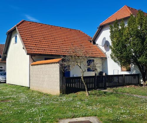 Apartma Termal Čatež - nastanitev z vključenimi 6-imi kopalnimi kartami - 6 tickets included