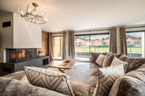Ruang duduk di Chalet Ikigai Chamonix - by EMERALD STAY